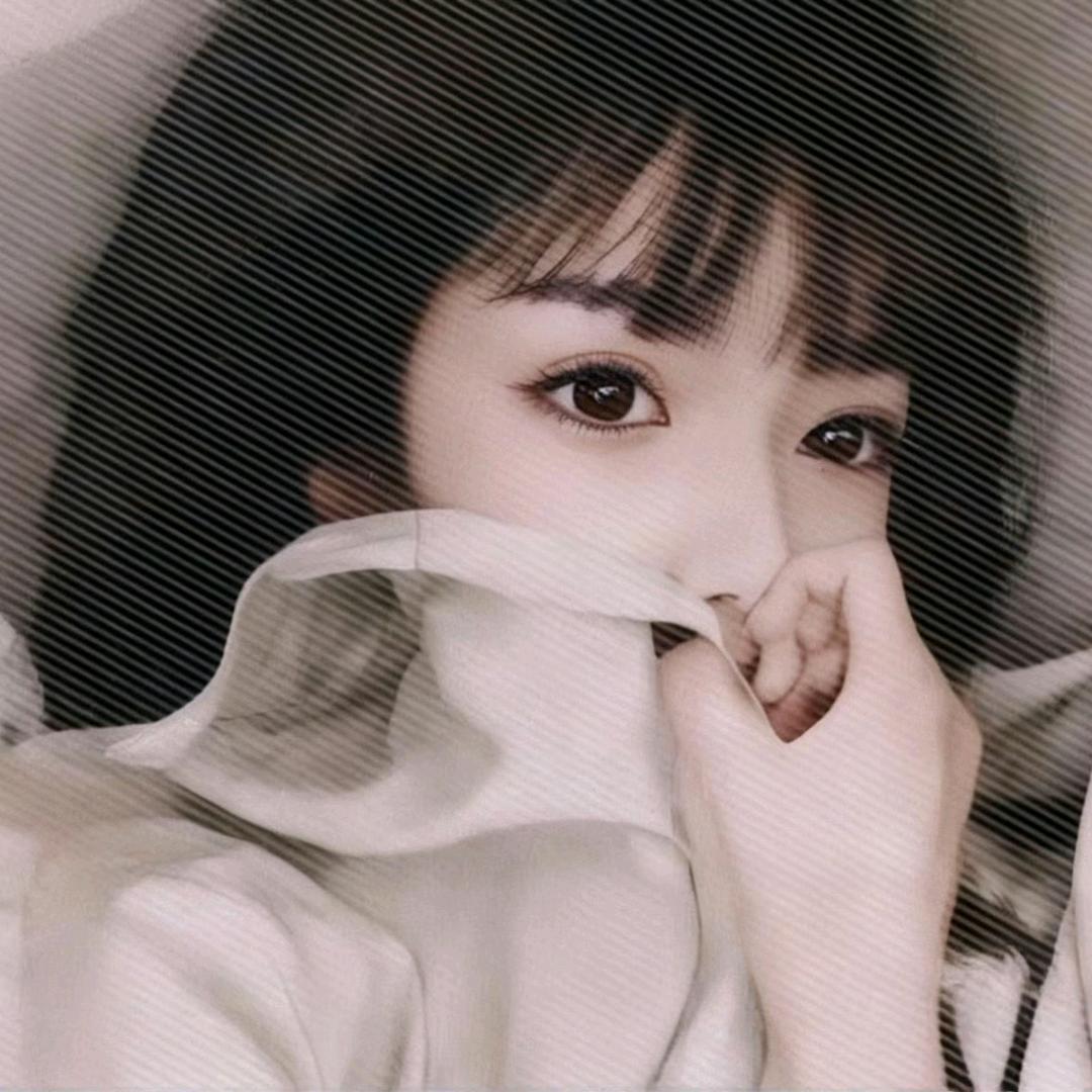 ᥫᩣ ʕ̯•͡˔•̯᷅ʔ明月༒倾心 ♥