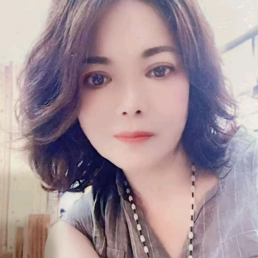 陈姐🎤开播号11:10