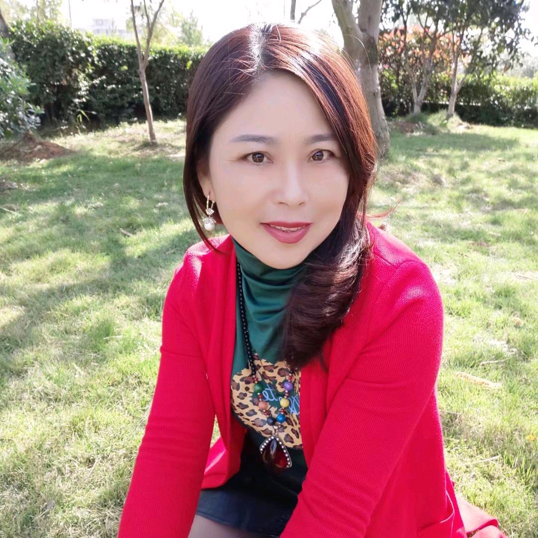 🦋往事清零，爱恨随意……
