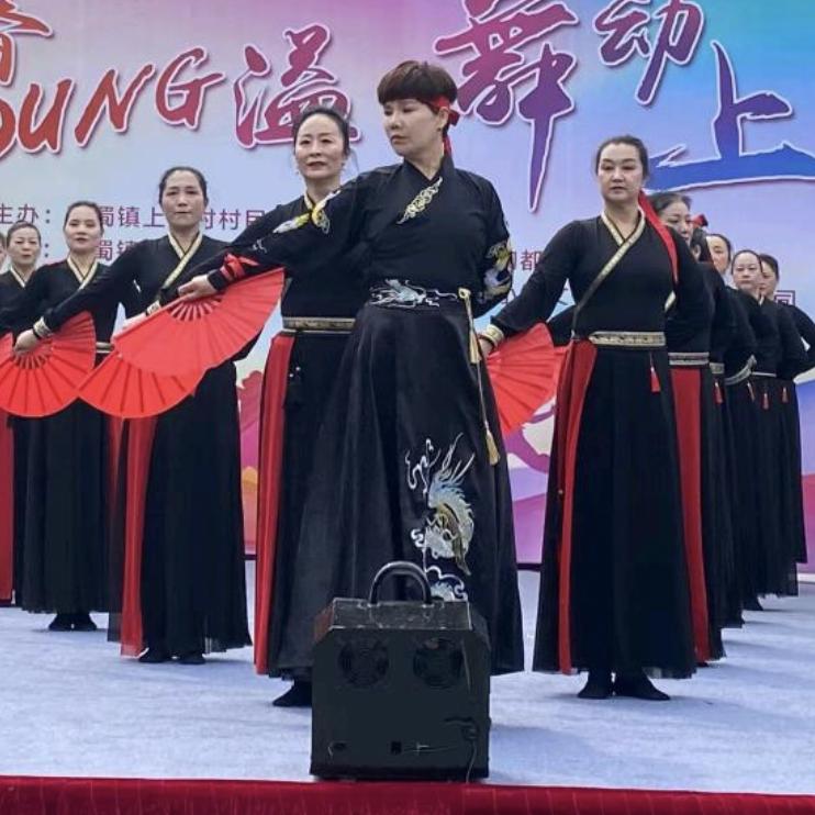 蔡蔡（大美陶都）