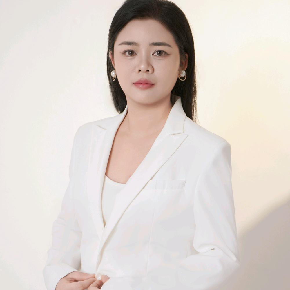 美业秋子