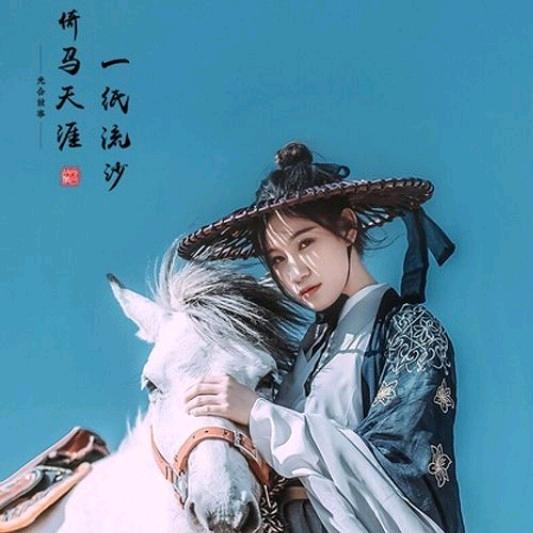 雪中兰韵（细叶寒兰）