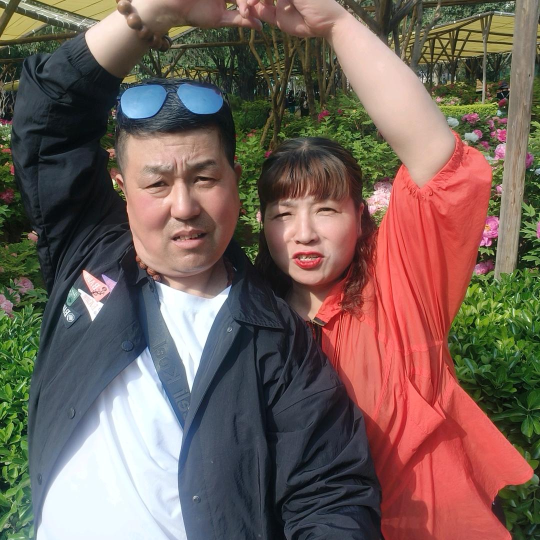 冢头亚丹