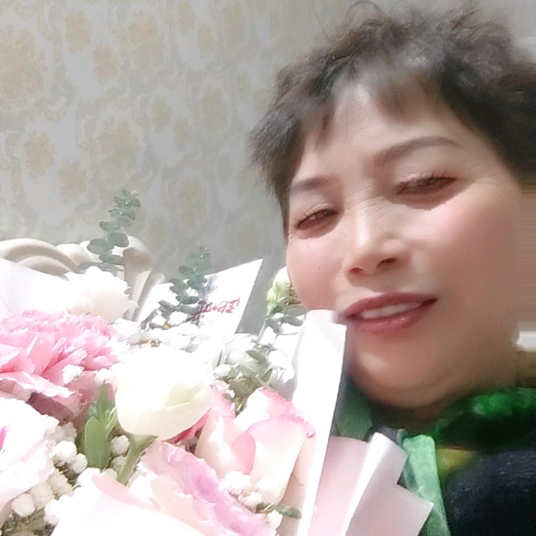 彭清群