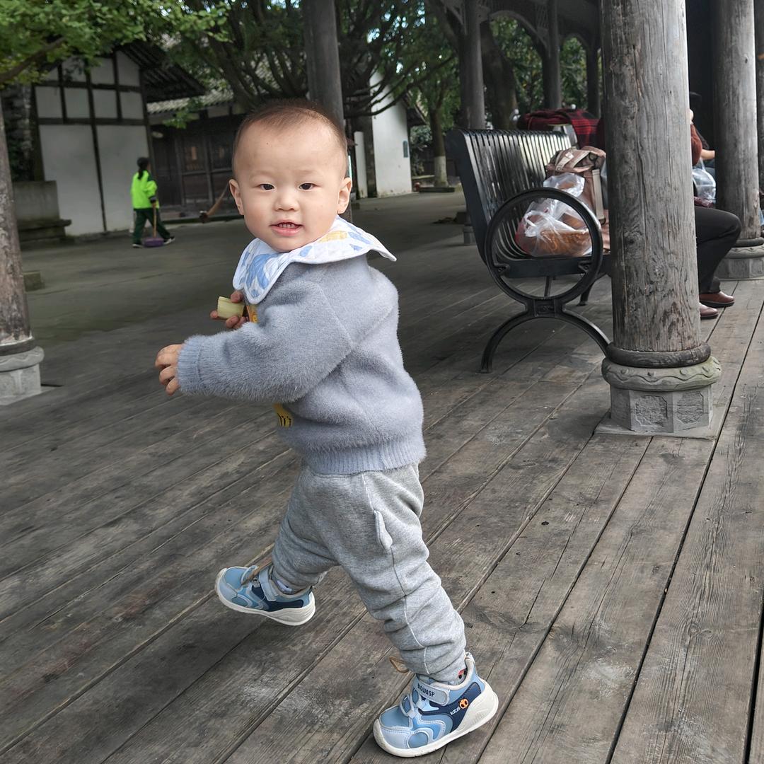 米米与姐姐的生活日常