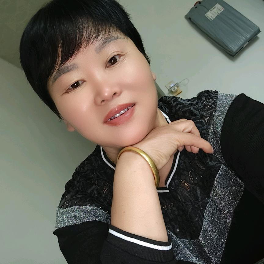 明天就是星期八，没心没肺，活着不累