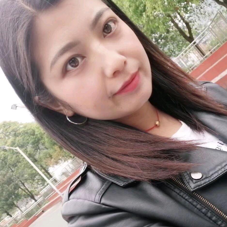 伊人、淡妆