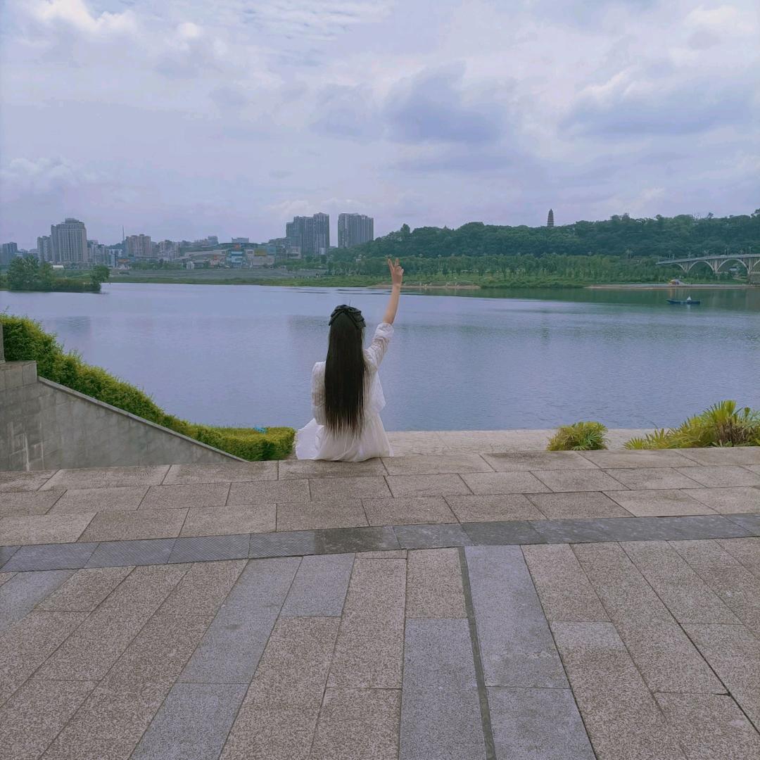 吴喵喵🌺