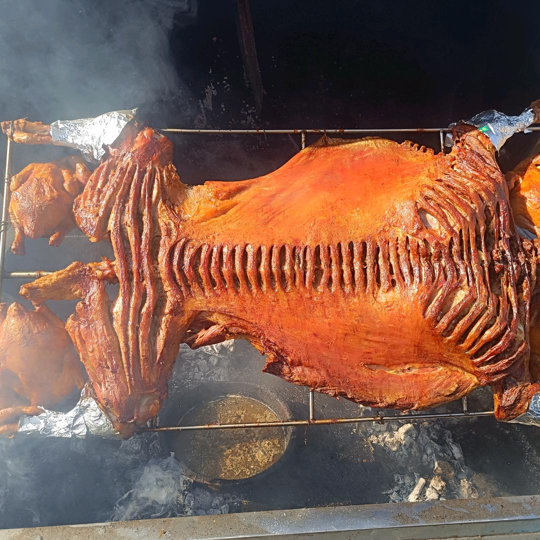 甜甜🐑大冰流动烤全羊