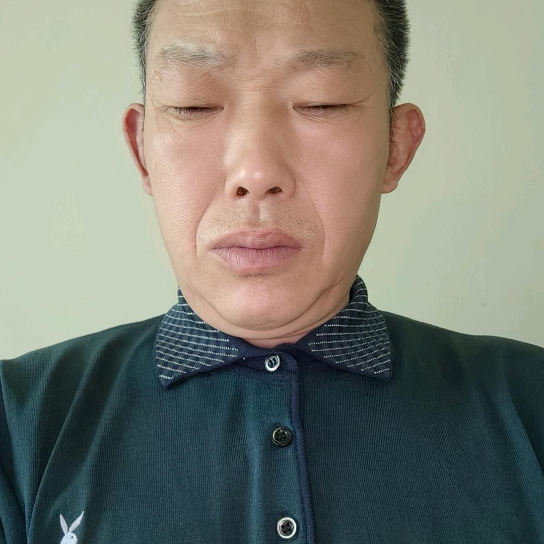 何哥