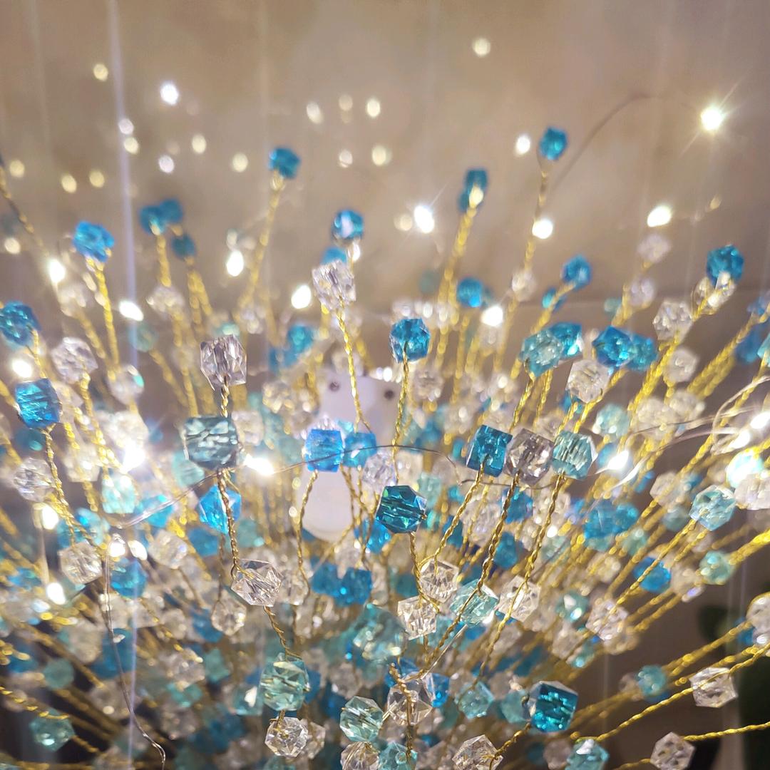 艺点靓（Liang小亦）