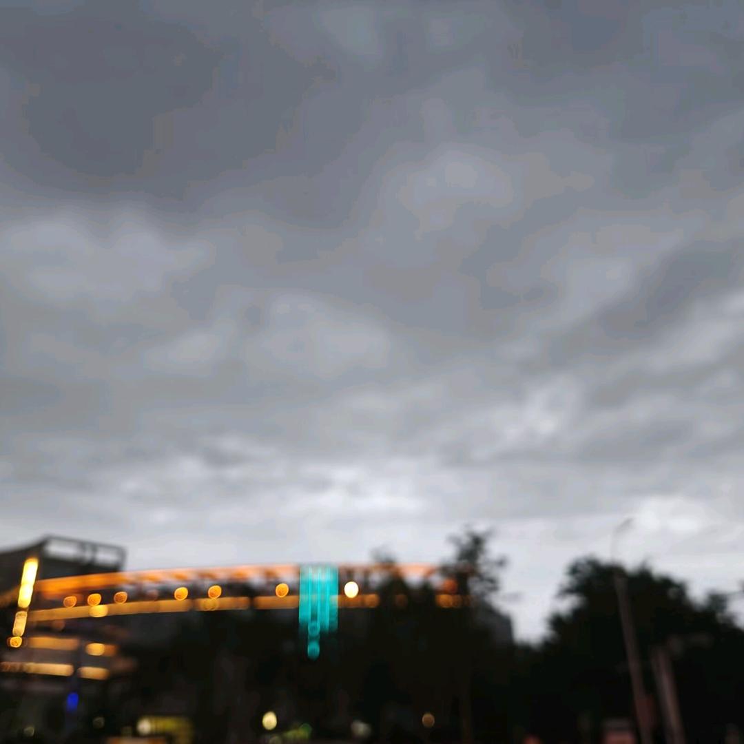 有钱者，事竟成。