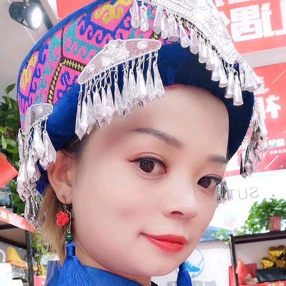 琴宝儿(艺东团队）