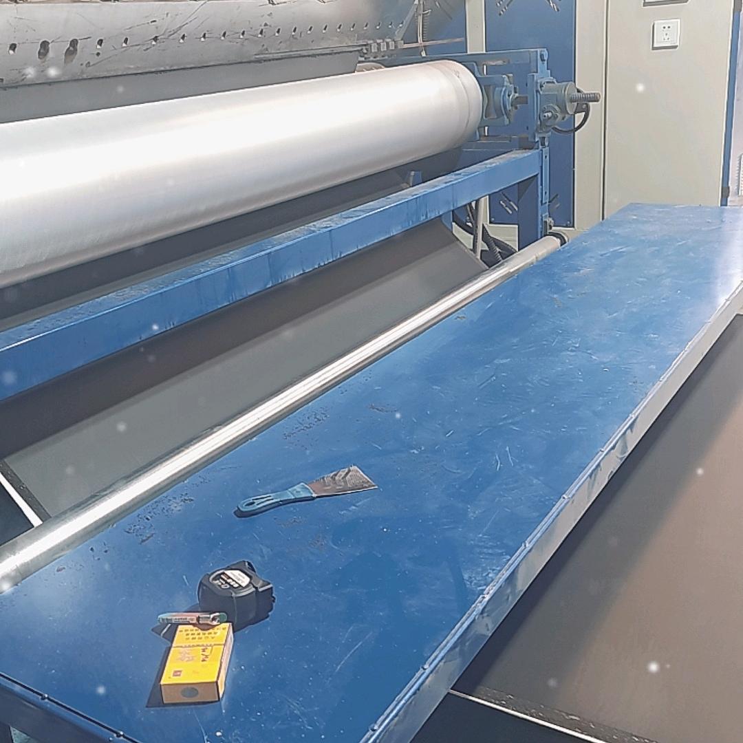 专业制作颗粒二代硅藻泥卷材海玻璃