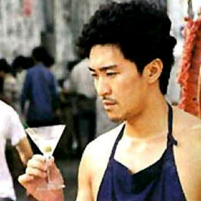 哥很帅，但不坏