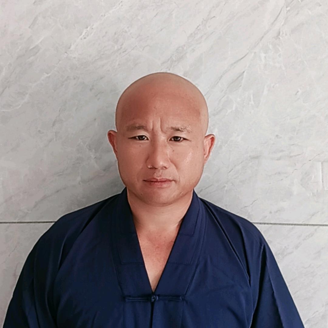 光头大师承包红白喜事一条龙服务
