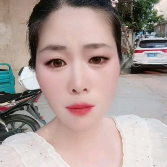 莉莉 爱车之家汽车美容店