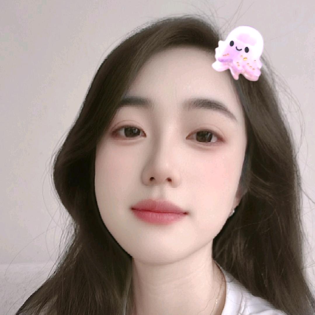 曼曼吖♥