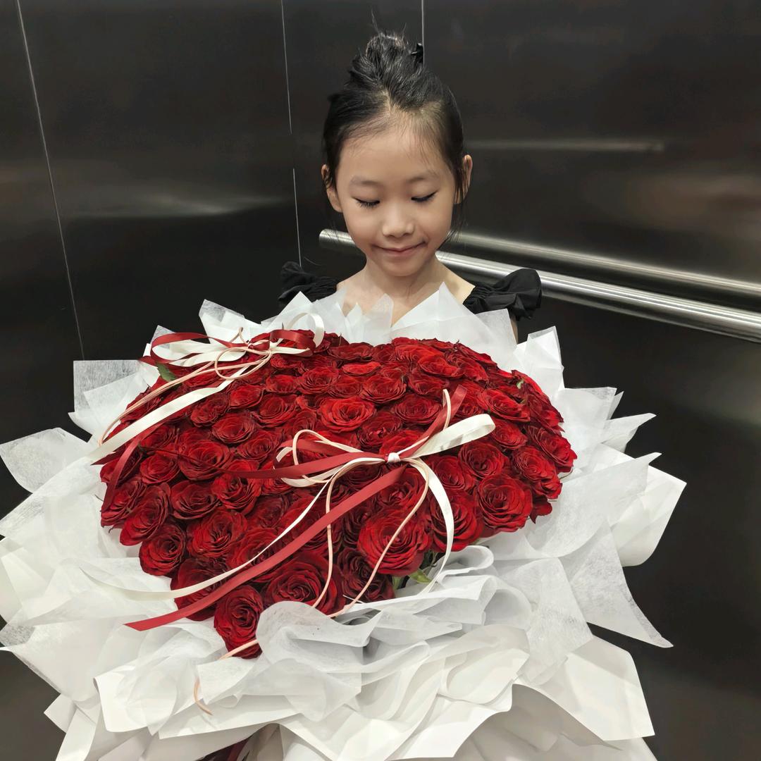 蕾曼SHOW💃金豆GOLD BEAN