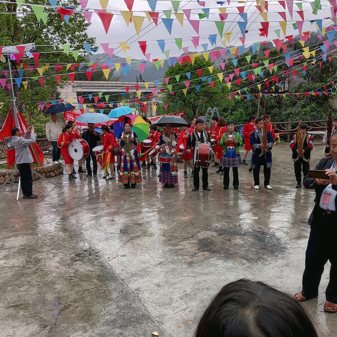 想你可惜吻一不到你的脸