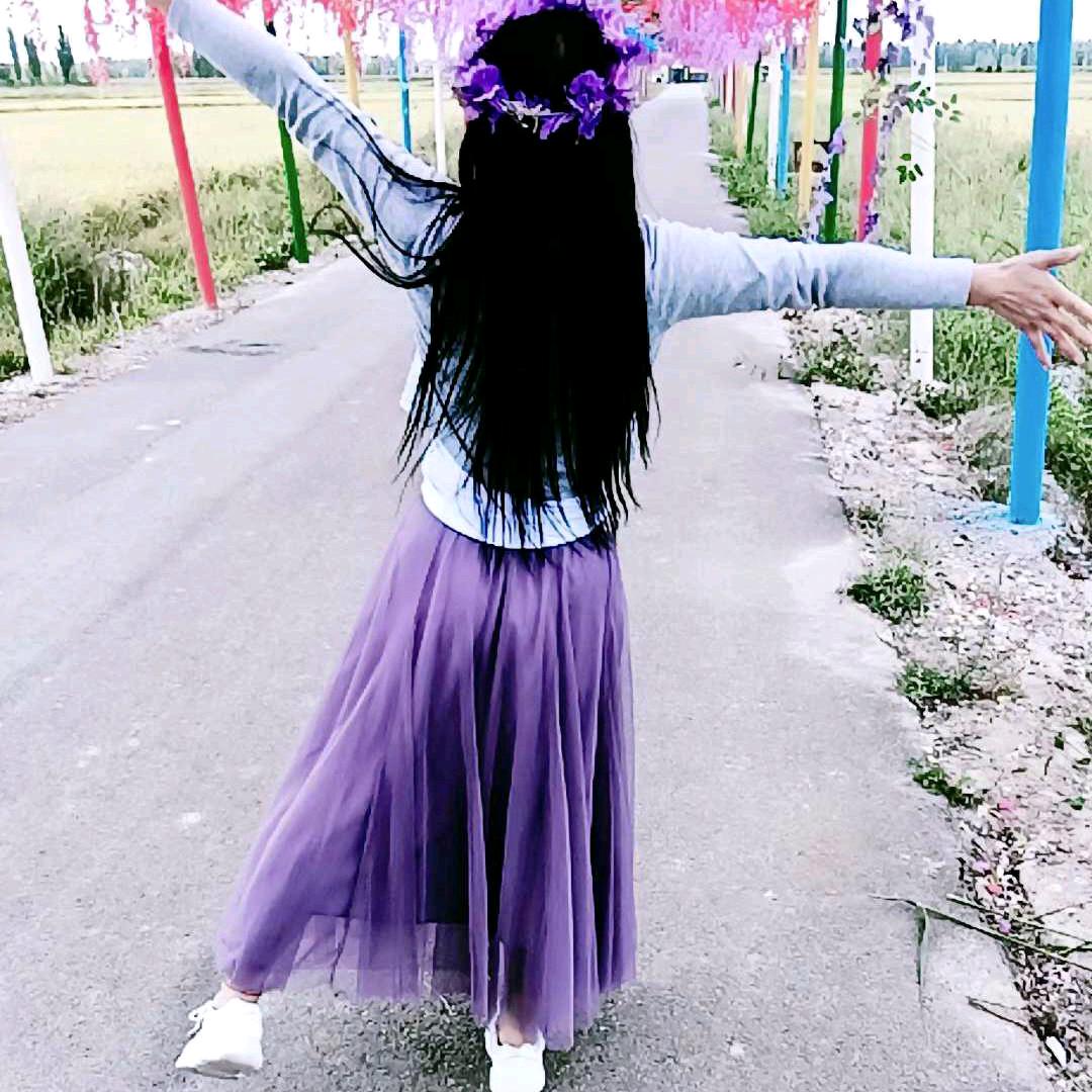 芳芳喜欢花
