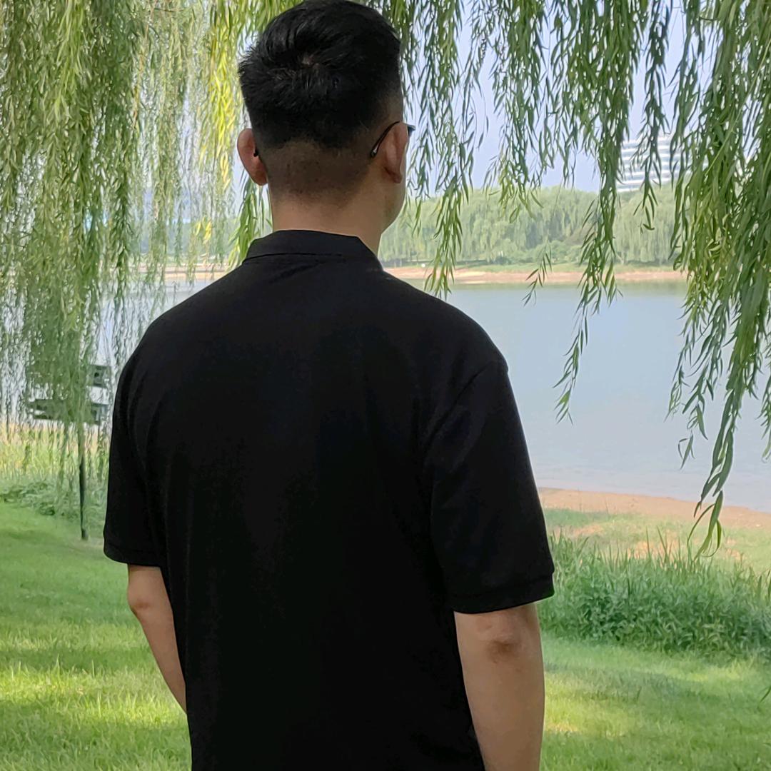 帅帅小男孩666