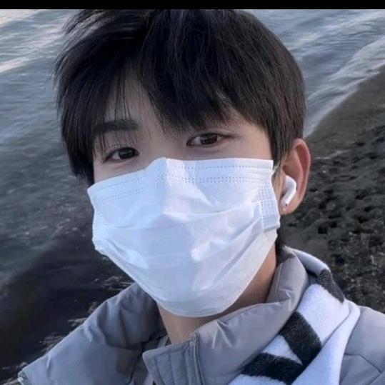 池鱼'