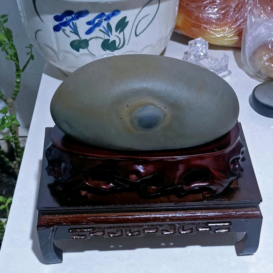 戈壁玉石追踪