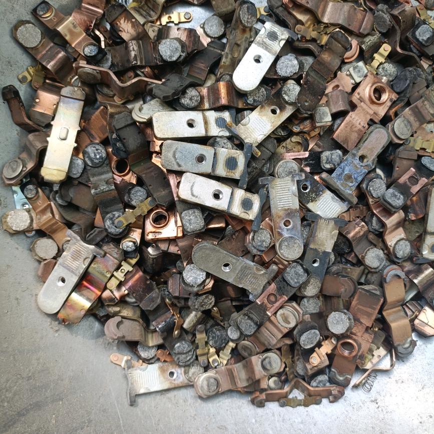 收接触器银点铜的