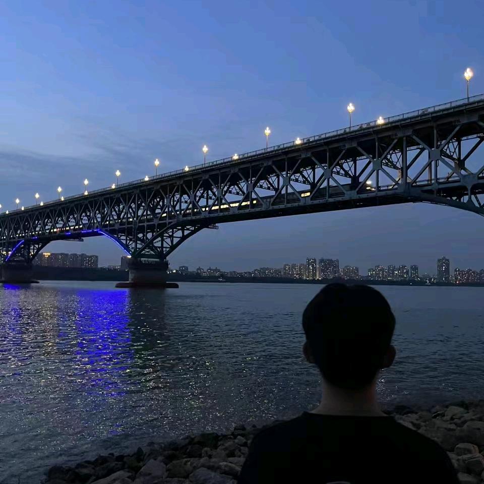 莲莲的莲