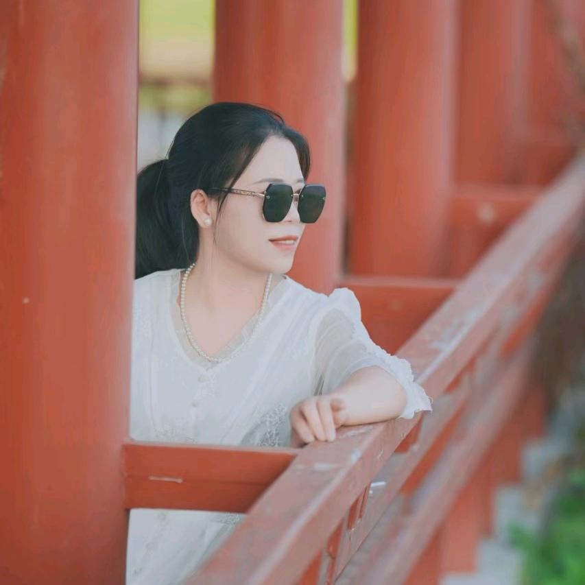 晓娜悦读（早5:15）