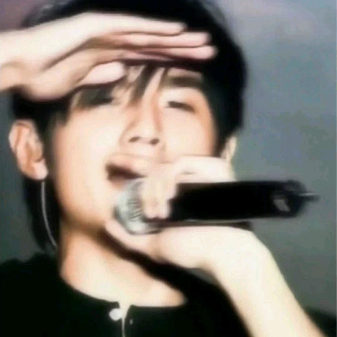 姜姜爱看演唱会