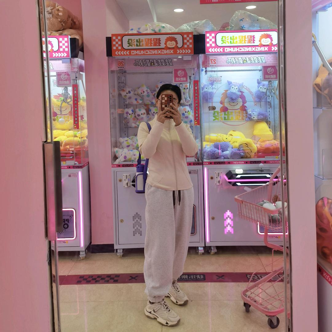 筱月月😘