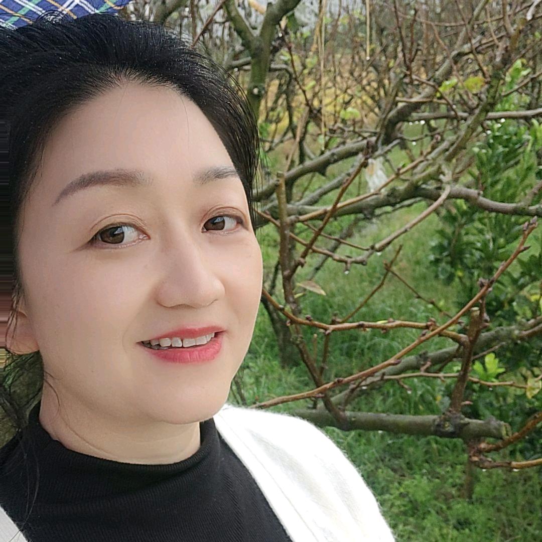 乌苏朱姐鞋服