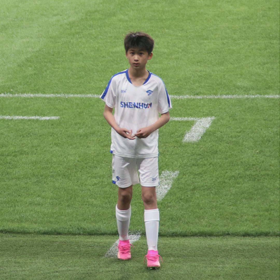 袁浚濠（申花10梯队）