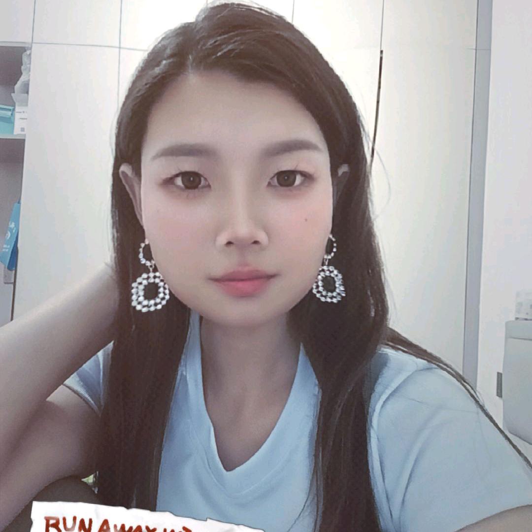 瑞瑞呀🎤🎤🎤