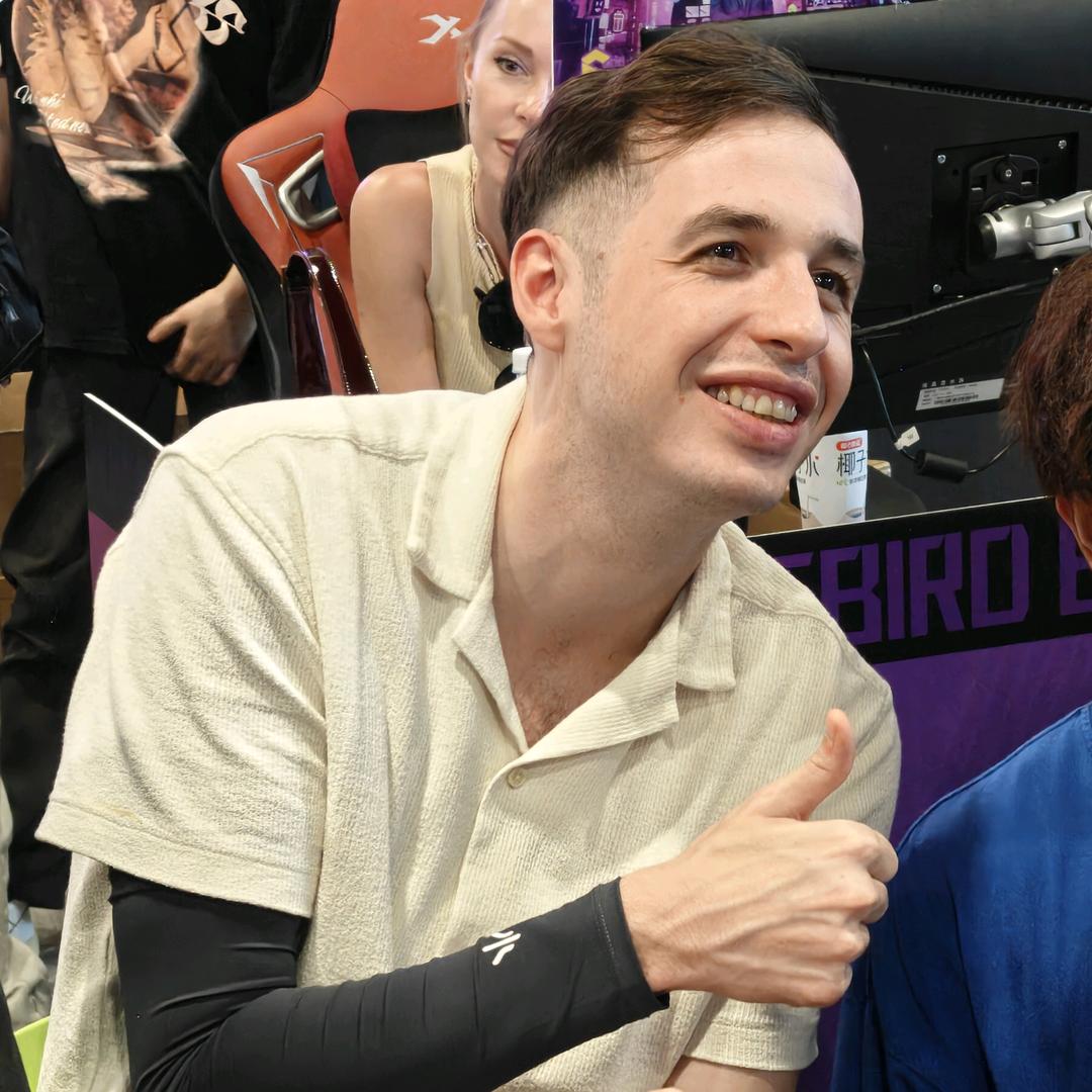 CS2 Howe（见过Kennys版）