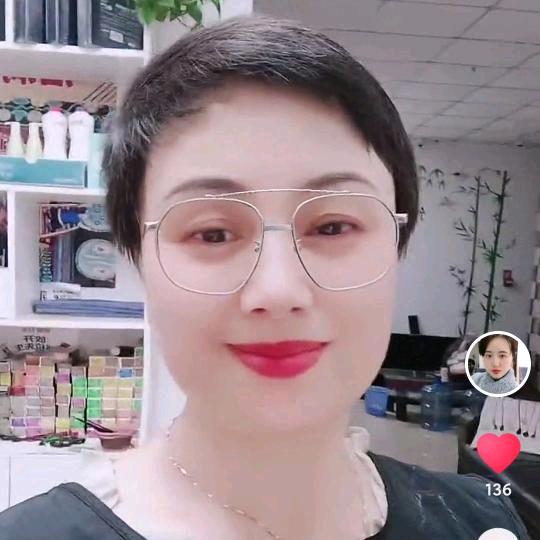 头发故事，
