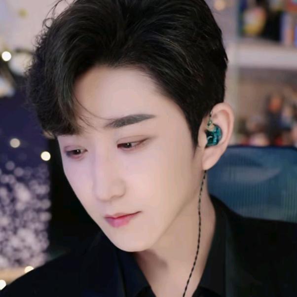 🦋এº᭄ 㴓💞 趝༊ ړ࿐