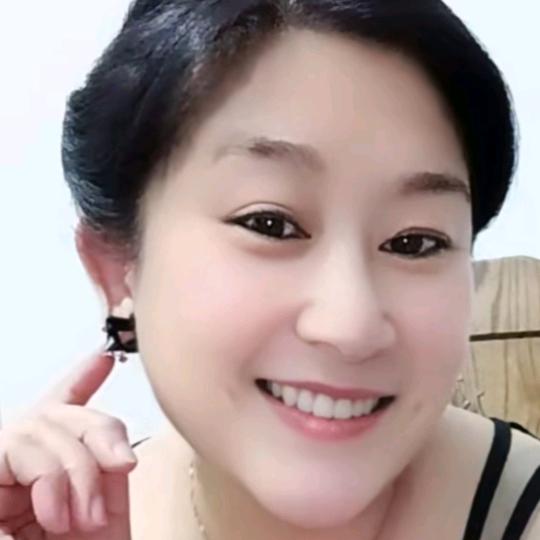 喜欢听伤感情歌的🌷恋雨（请不要🚫连续