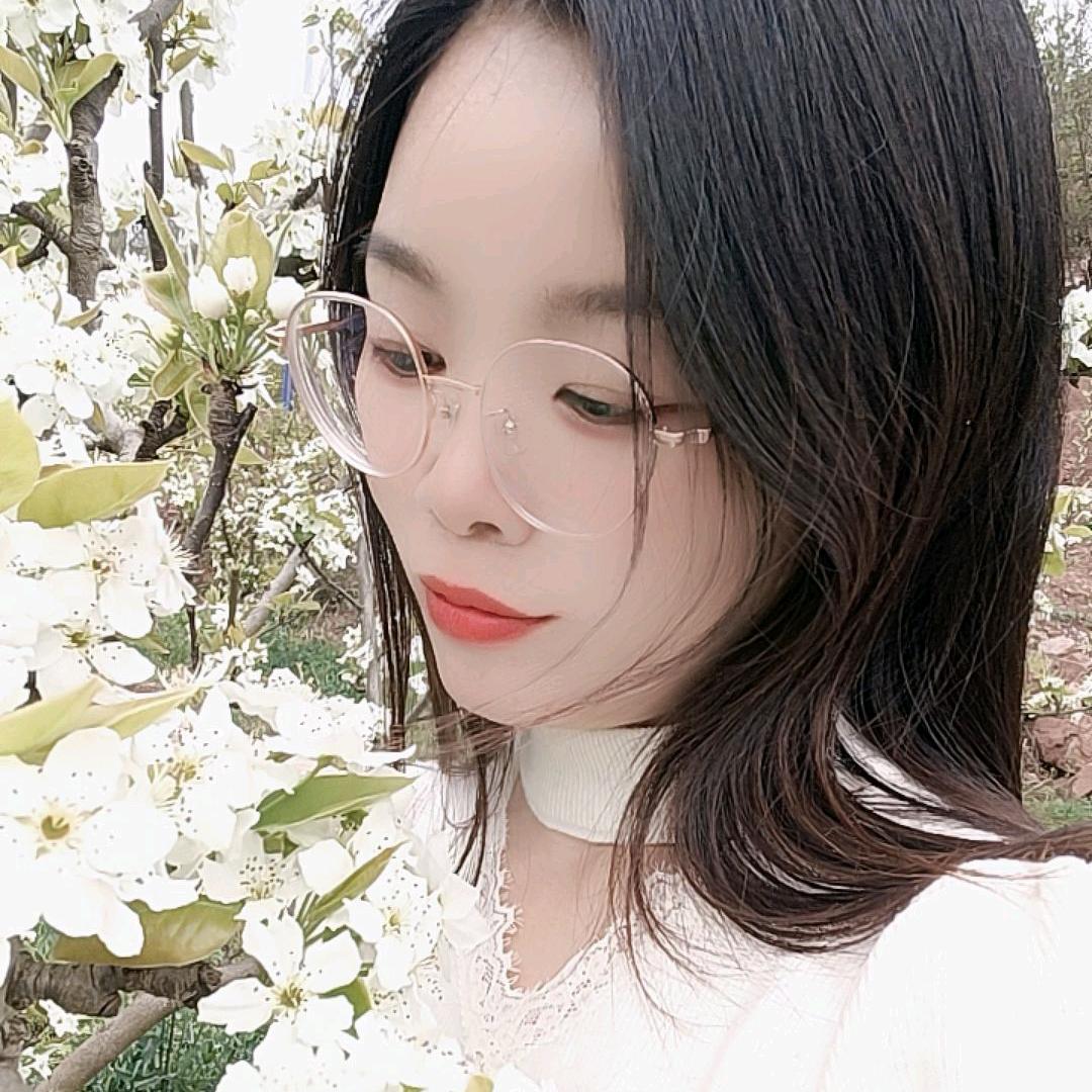 ღ᭄ꦿ Shi 群群儿ꦿꦁ࿐