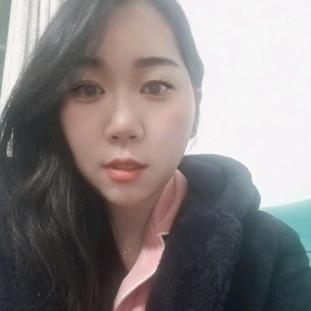 轻舞梨落