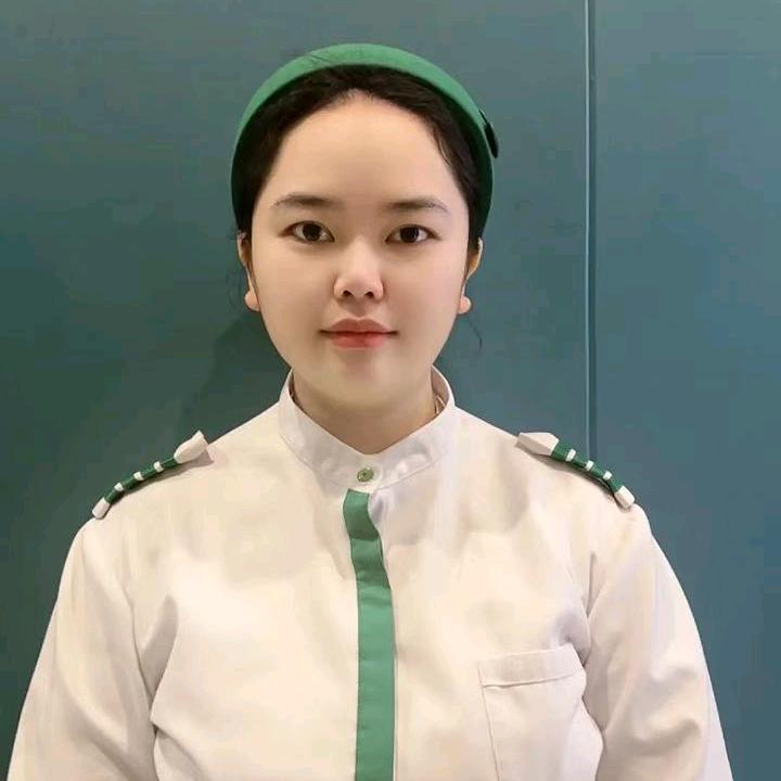 绿草地·荣时代店