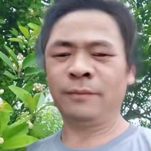 阿德