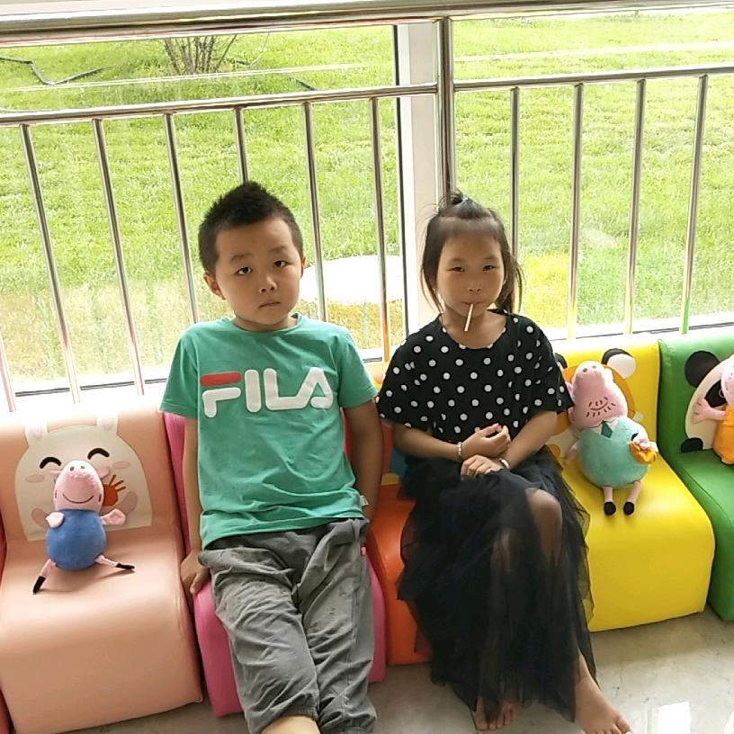 嘉嘉（关必回）