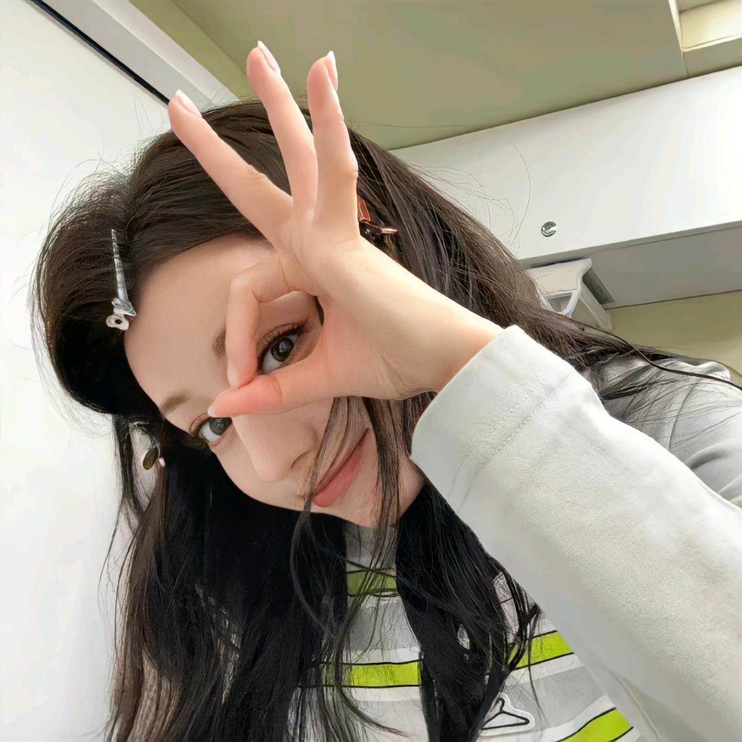 💕吐葡萄皮🤔