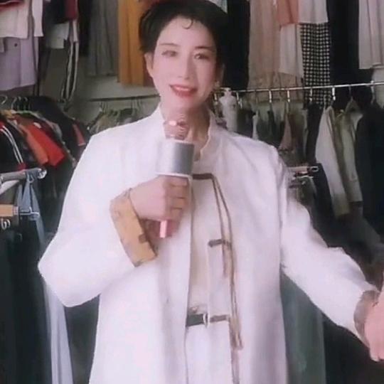 槐花香：六五年蛇天蝎座巳时生