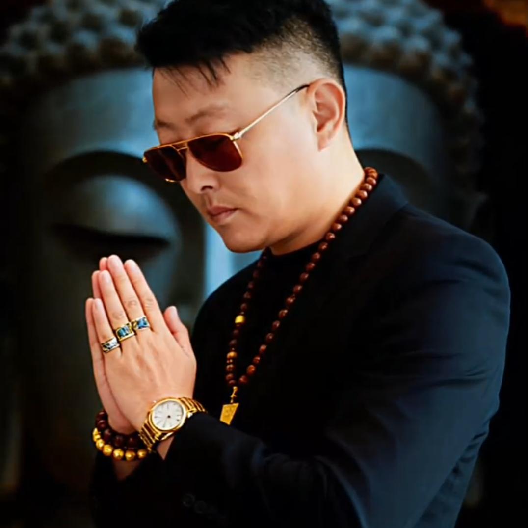 红春甄选优品店