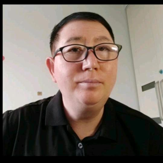 李哥爱读书