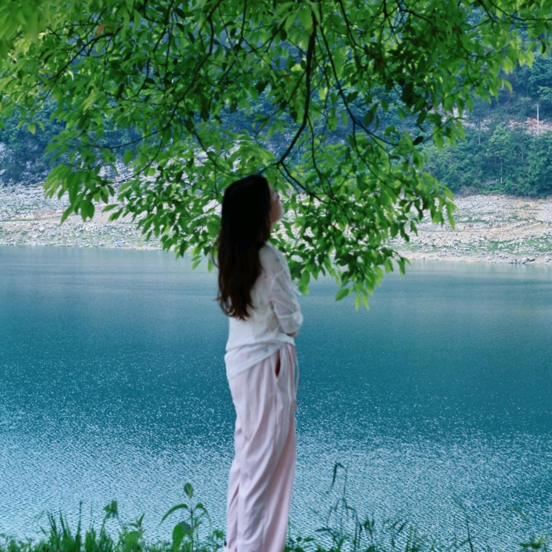 小霞霞
